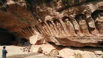 玉岩忘归